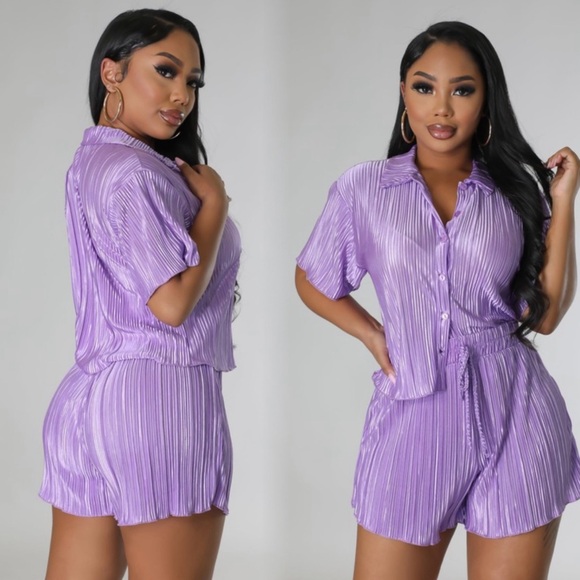 Pleated satin button down top and shorts in lavender - Picture 3 of 8
